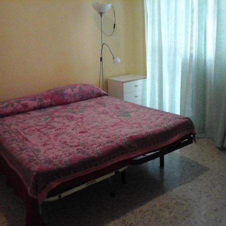 B&B Near Metro' Central Line - Only Wc In The Rooms 15 Minutes To Termini Station 20 To Spagna Square - In The Night Bus Rome Bagian luar foto